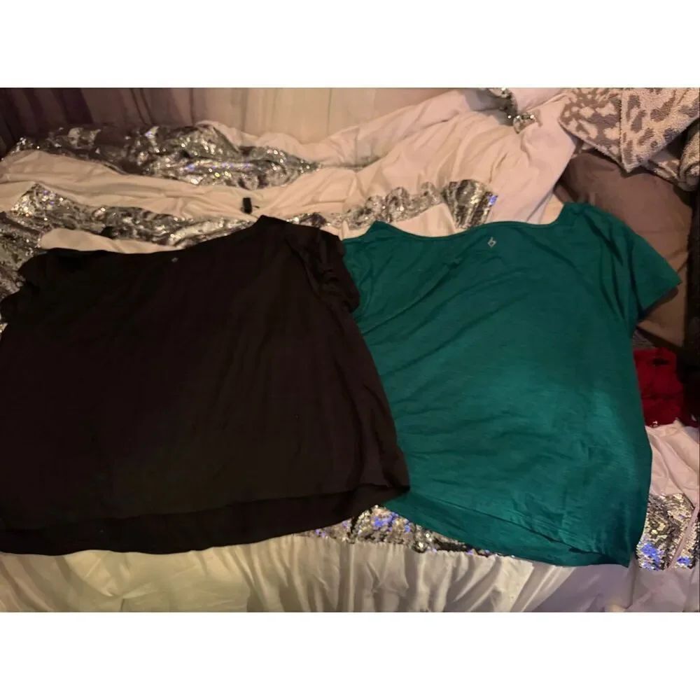 Torrid plus size 3 xxxl bundle lot 2 Off the shoulder Jersey Tee shirt top